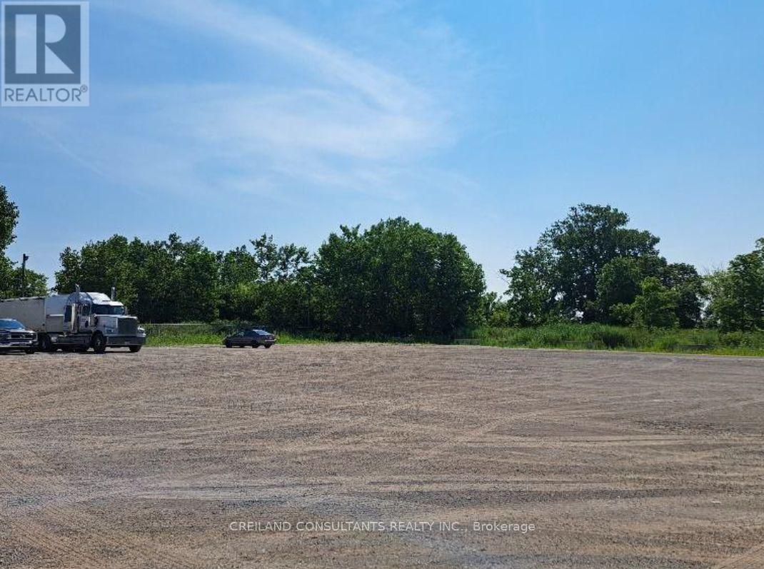 195 Bothwell Street, Chatham-Kent, ON