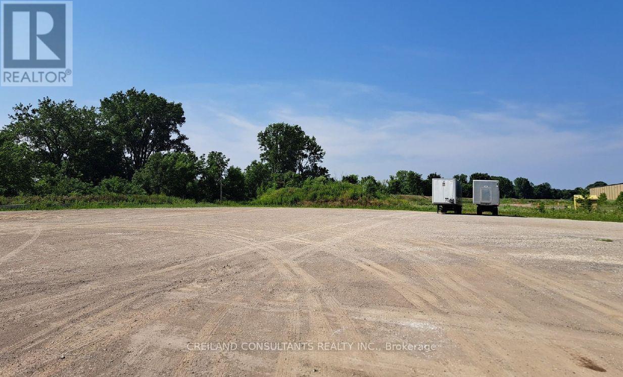 195-200 Bothwell Street, Chatham-Kent, ON