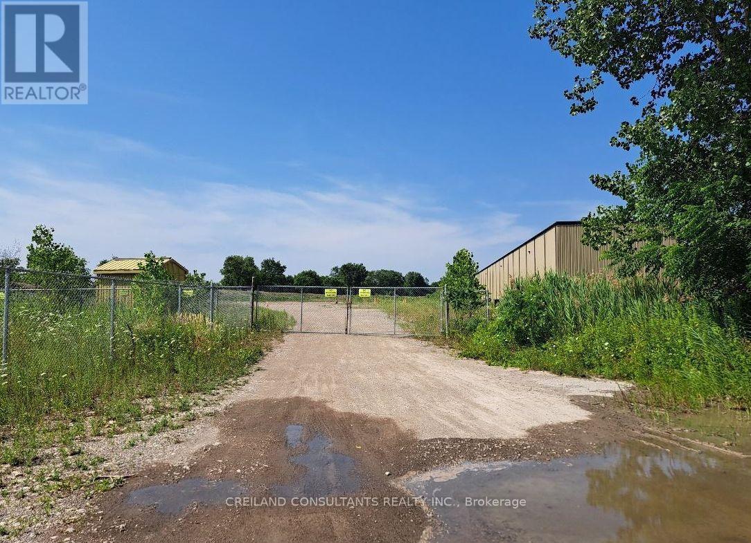 195-200 Bothwell Street, Chatham-Kent, ON