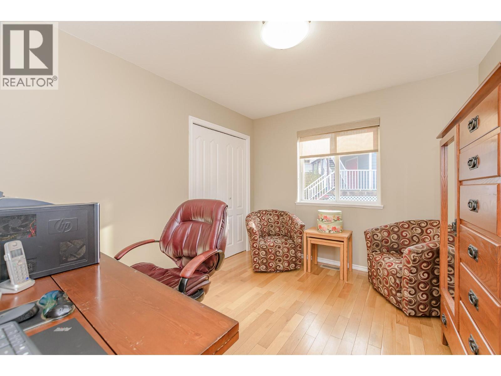 15 Parsons Road, Mara, BC - Indoor Photo Showing Office