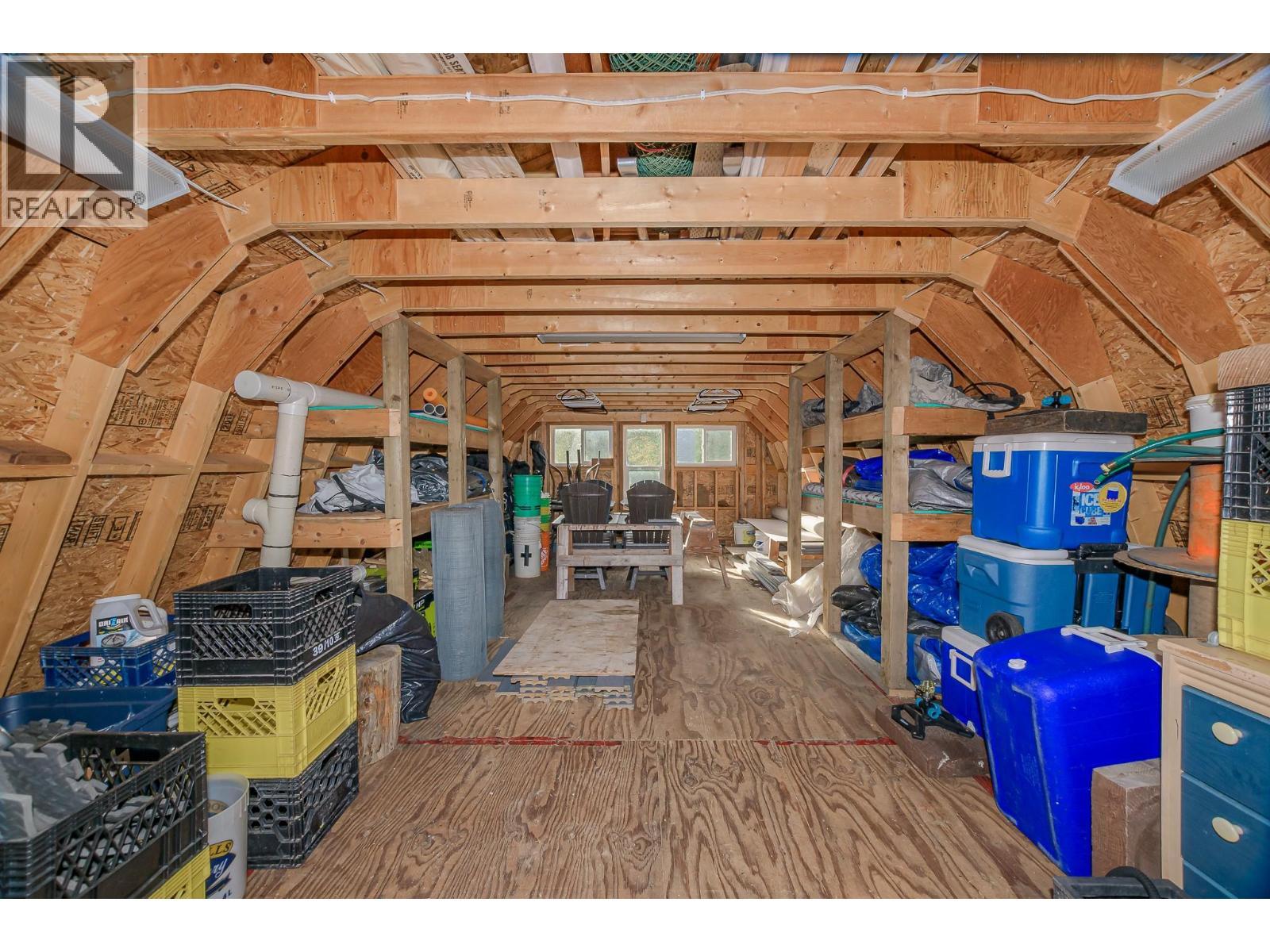 15 Parsons Road, Mara, BC - Indoor