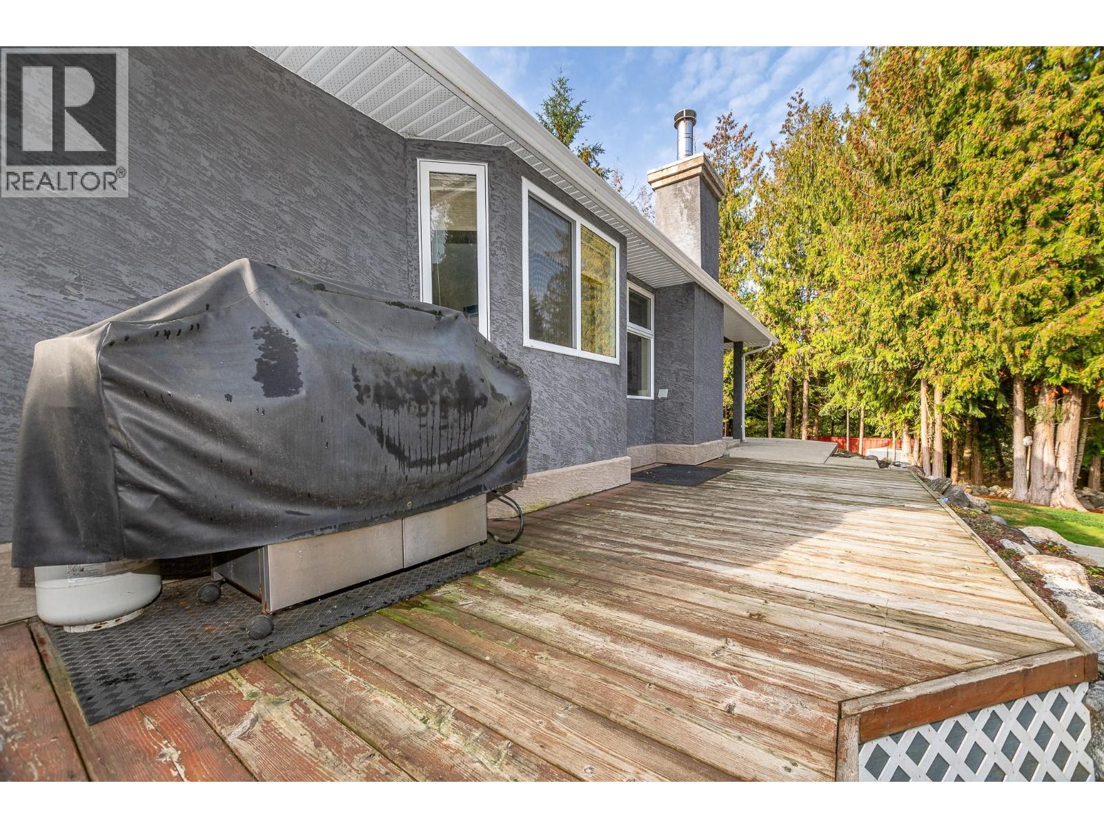 15 Parsons Road, Mara, BC - Outdoor With Deck Patio Veranda