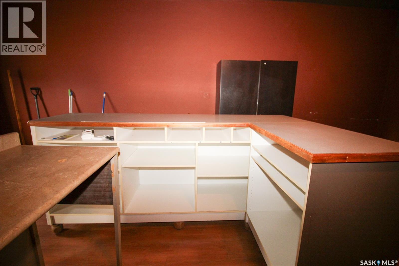 104 Maple Avenue S, Eastend, SK