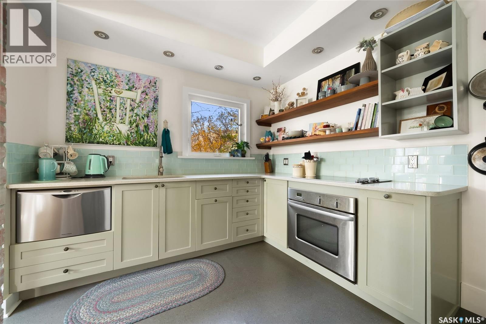 2912 Mccallum Avenue, Regina, SK - Indoor Photo Showing Kitchen