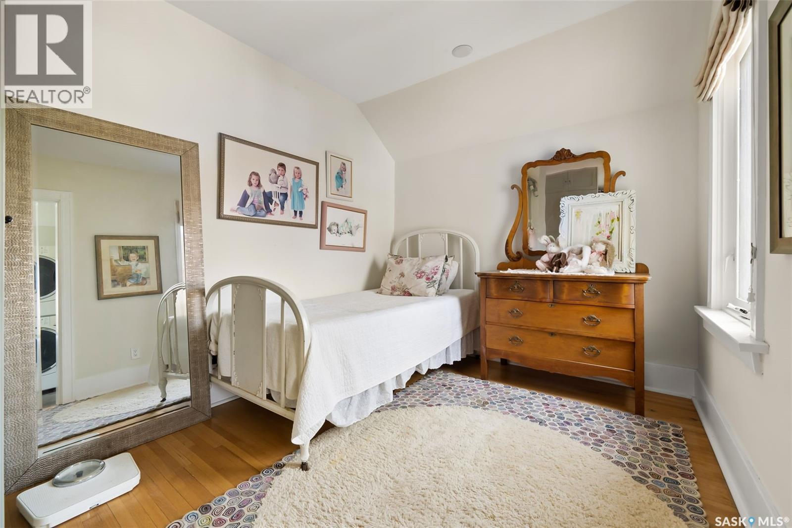 2912 Mccallum Avenue, Regina, SK - Indoor Photo Showing Bedroom