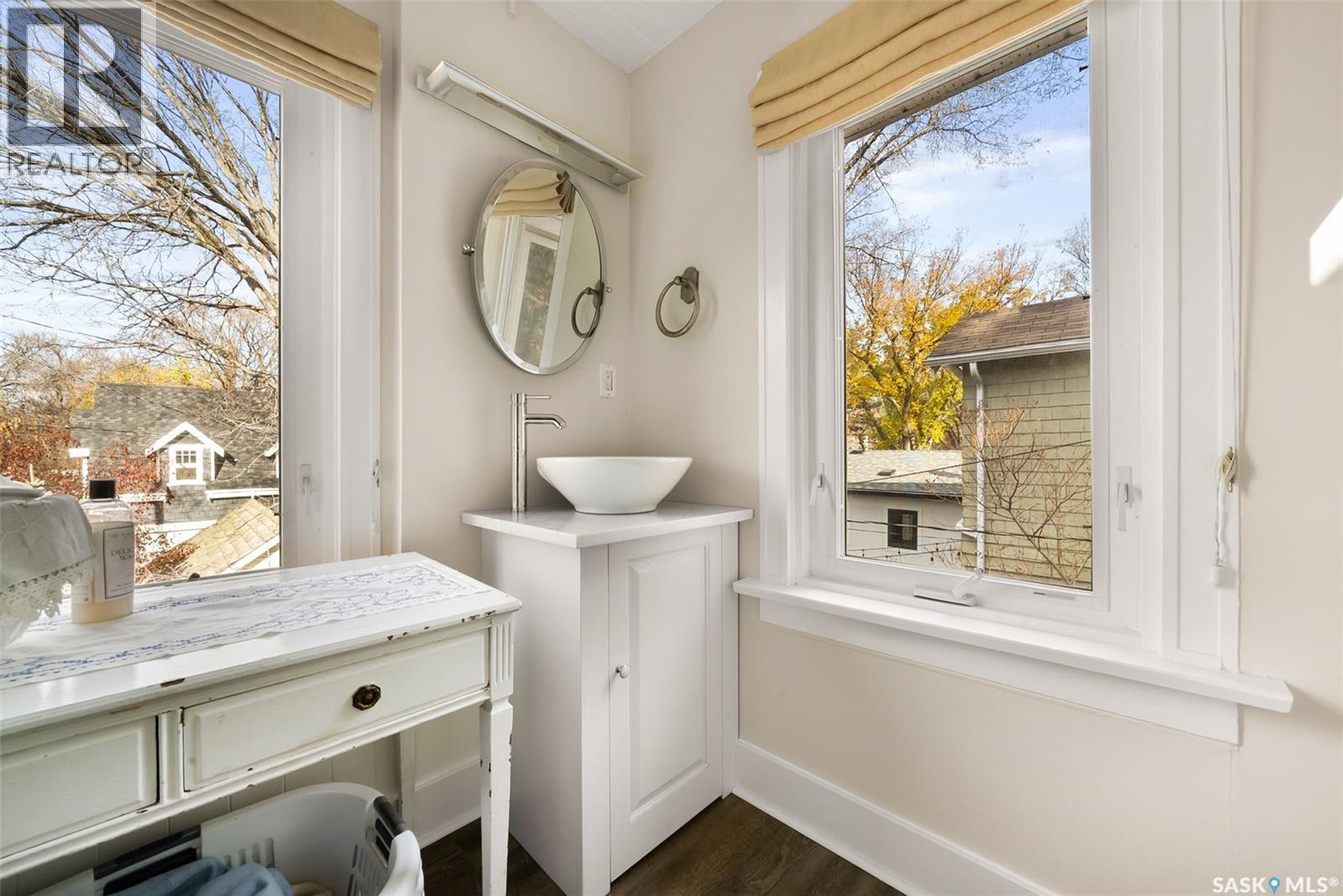 2912 Mccallum Avenue, Regina, SK - Indoor