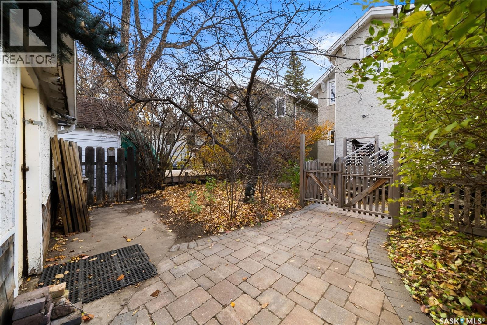 2912 Mccallum Avenue, Regina, SK - Outdoor