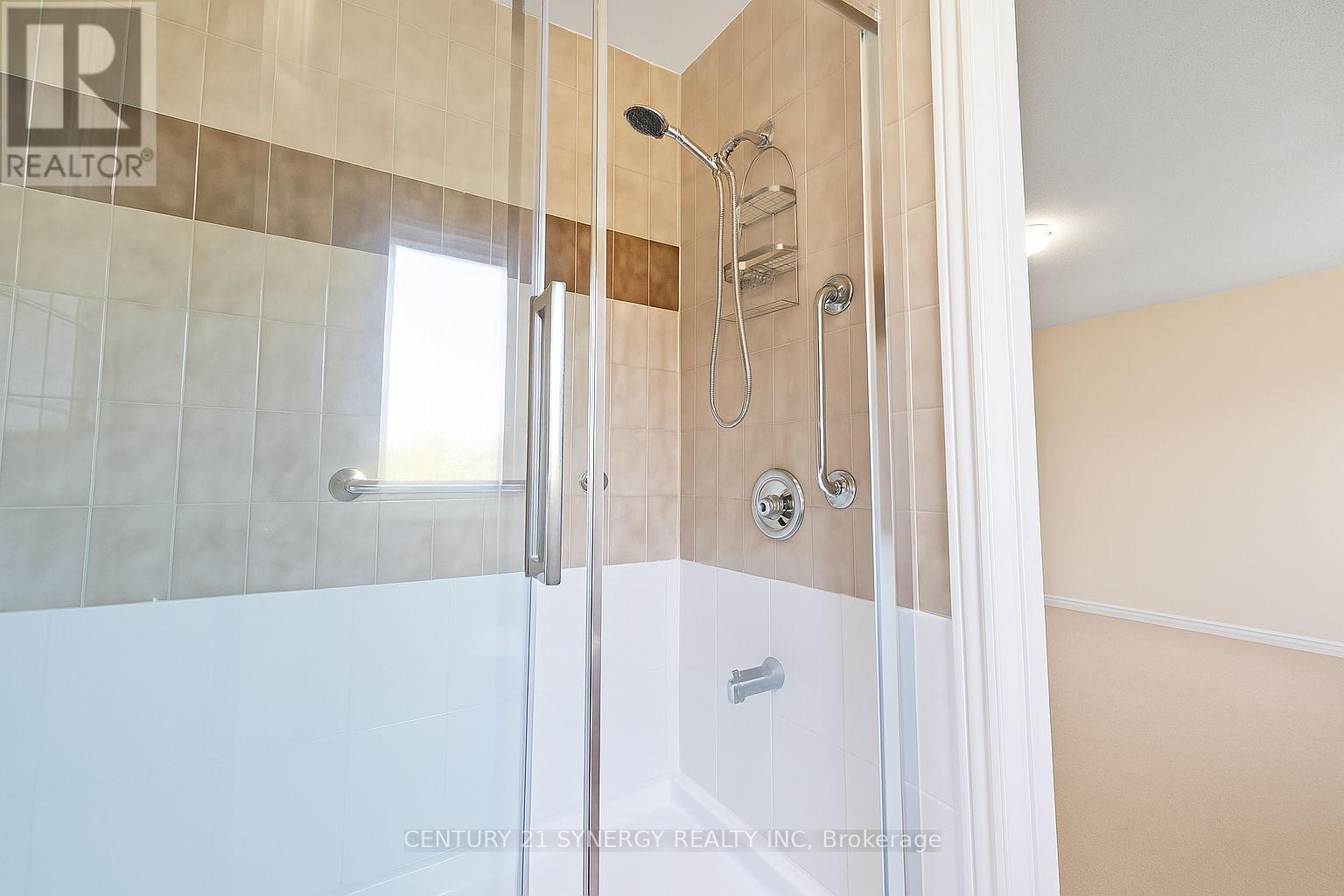 861 Karsh Drive, Ottawa, ON - Indoor Photo Showing Bathroom