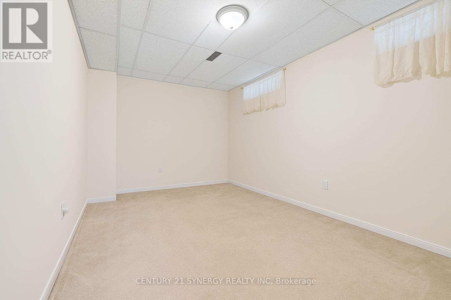 861 Karsh Drive, Ottawa, ON - Indoor Photo Showing Other Room