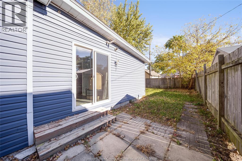 2362 Cadillac Street, Windsor, ON - Outdoor