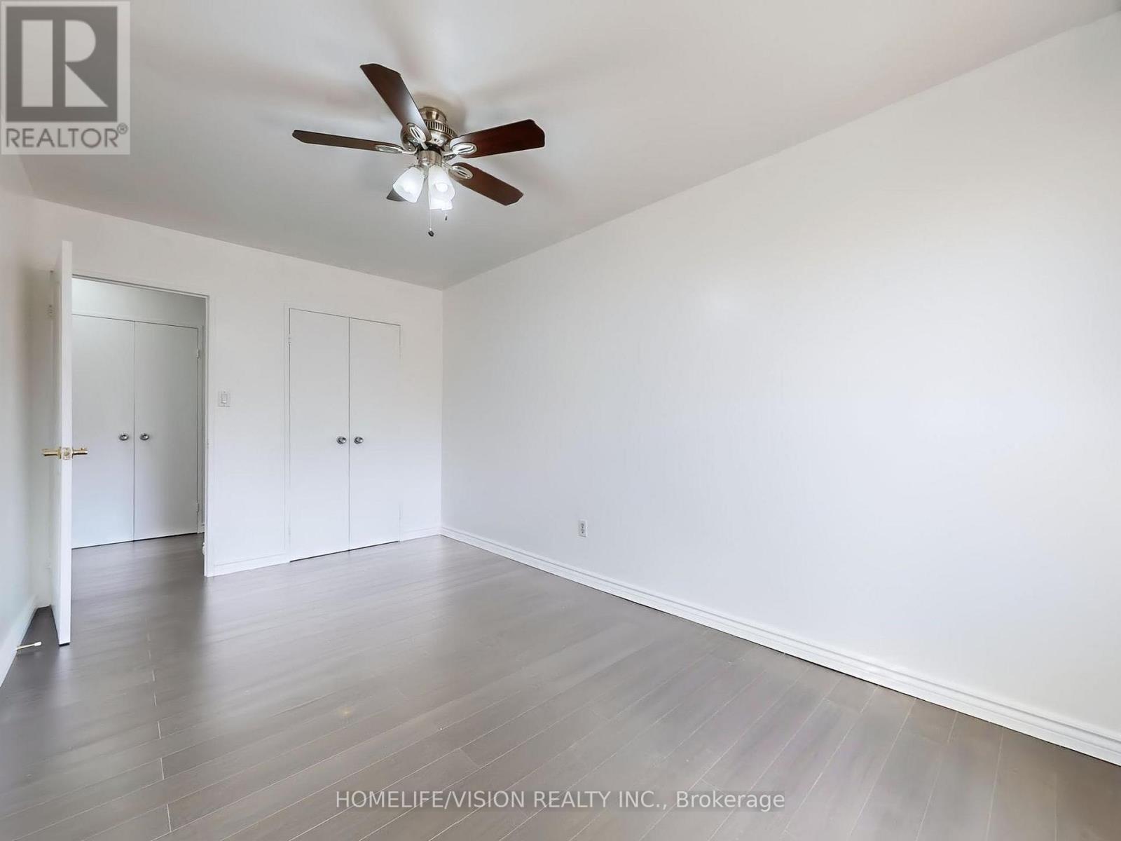 713 - 9 Four Winds Drive, Toronto, ON - Indoor Photo Showing Other Room