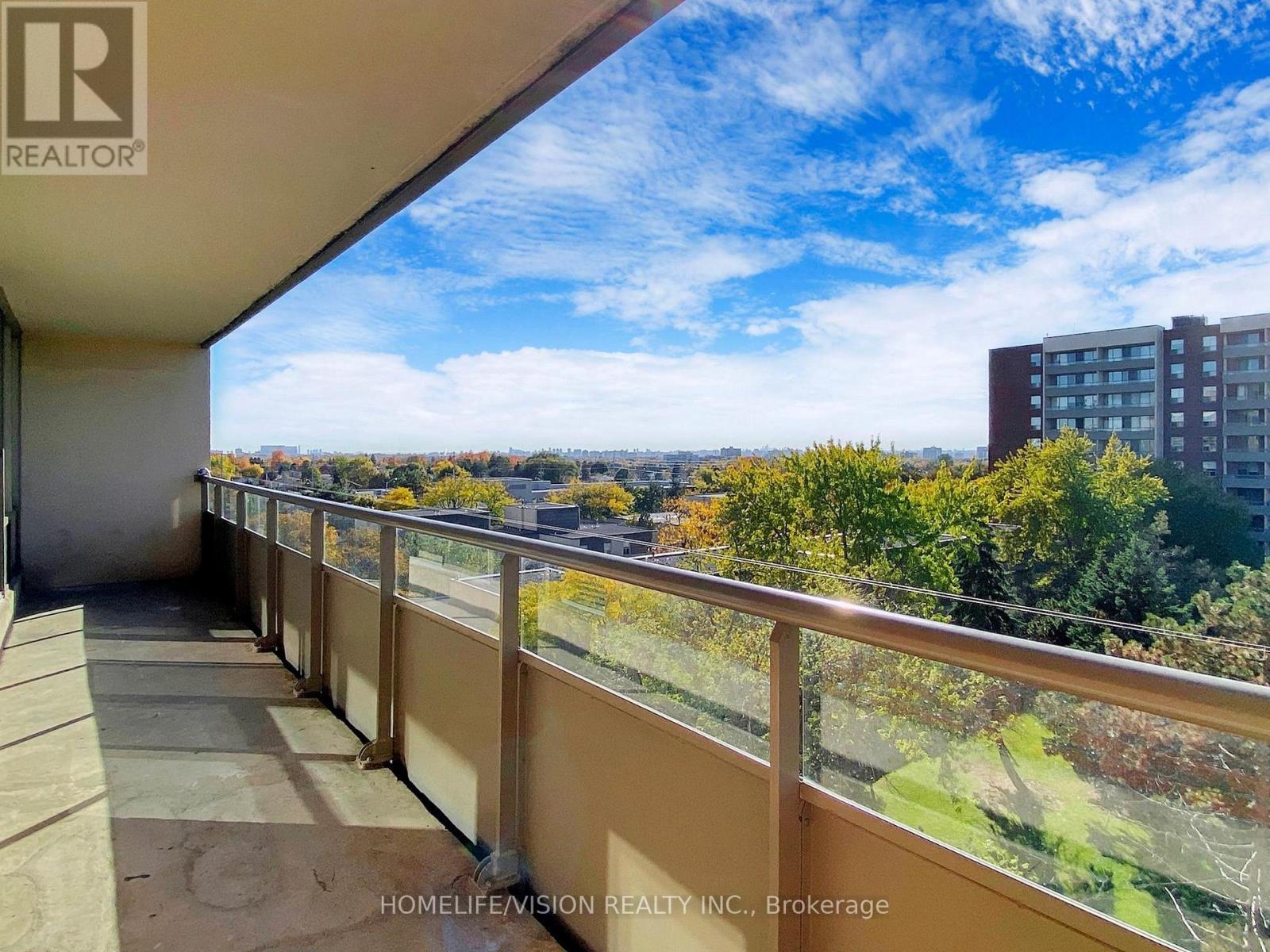 713 - 9 Four Winds Drive, Toronto, ON - Outdoor With Balcony With View With Exterior