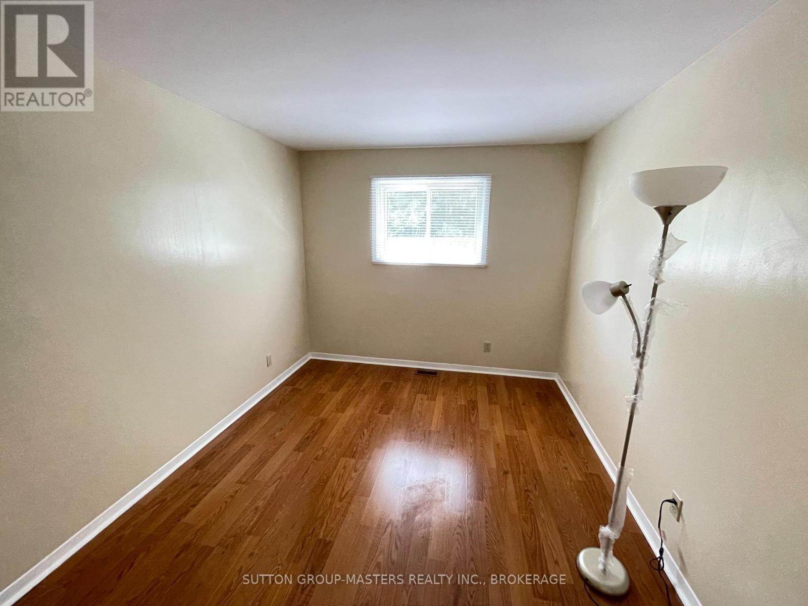 1 - 248 Mclellan Court, Kingston (East Gardiners Rd), ON - Indoor Photo Showing Other Room