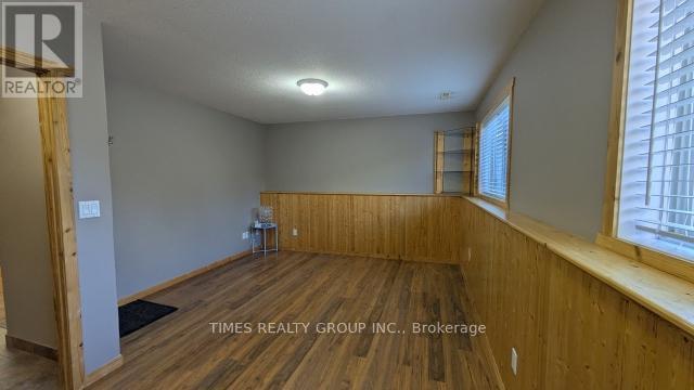 2311 Mt Baker Crescent, Cranbrook, BC - Indoor Photo Showing Other Room