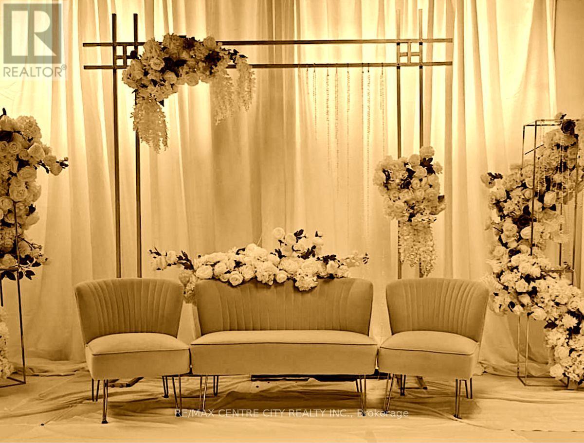 284 Adelaide Street S, London South (South I), ON