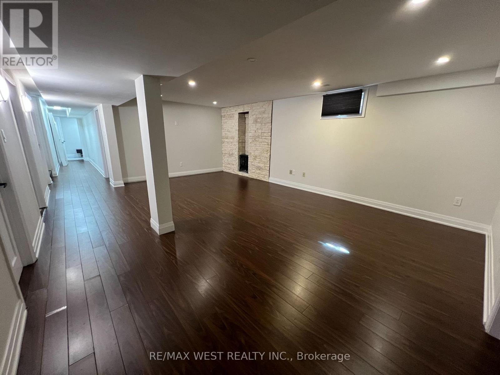 123 Carmen Bsmt Crescent, Vaughan, ON - Indoor Photo Showing Other Room