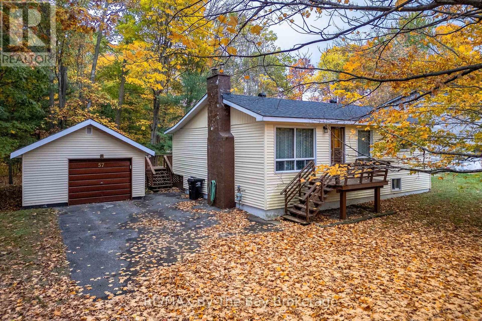 57 Tall Pines Drive, Tiny, ON - Outdoor