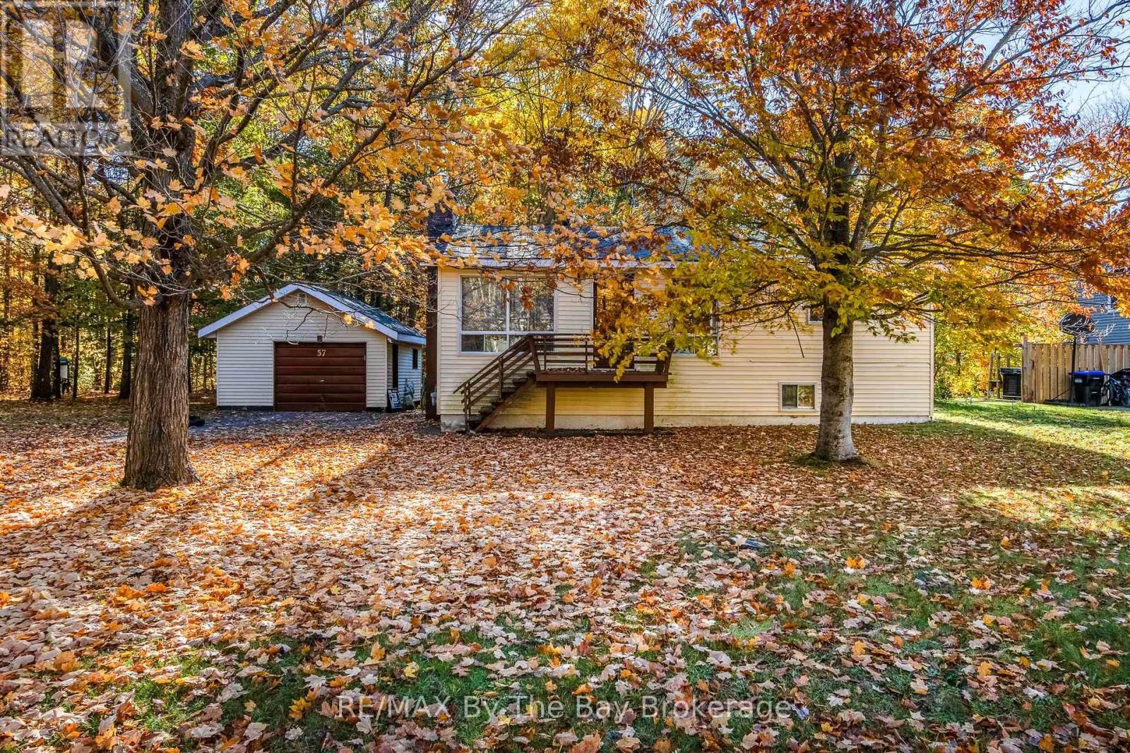 57 Tall Pines Drive, Tiny, ON - Outdoor