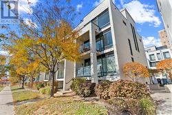 702 - 138 WIDDICOMBE HILL BOULEVARD Toronto (Willowridge-Martingrove-Richview), ON M9R 0A9