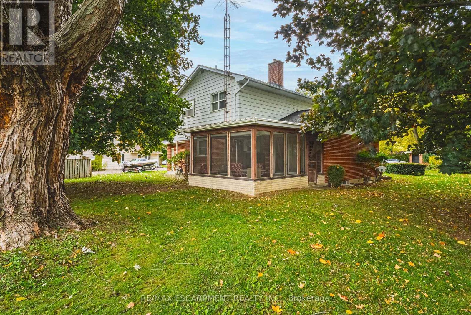 646 Alder Street W, Haldimand, ON - Outdoor