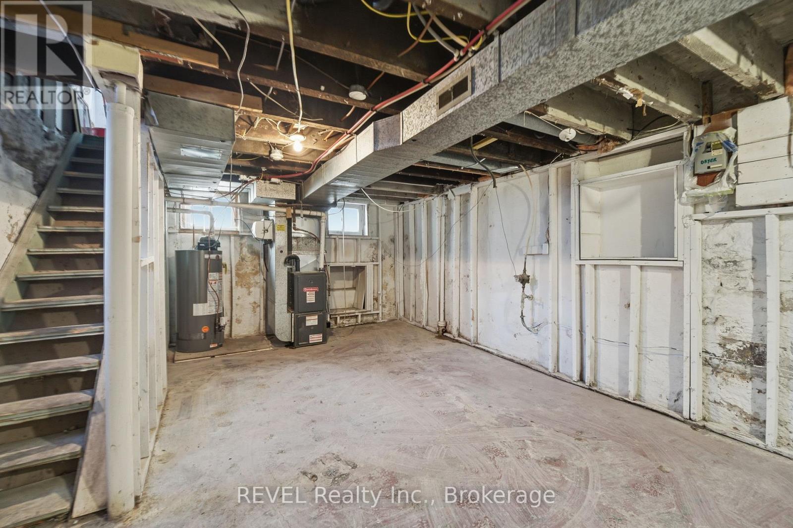 7 - 18 Clairmont Street, Thorold (Thorold Downtown), ON