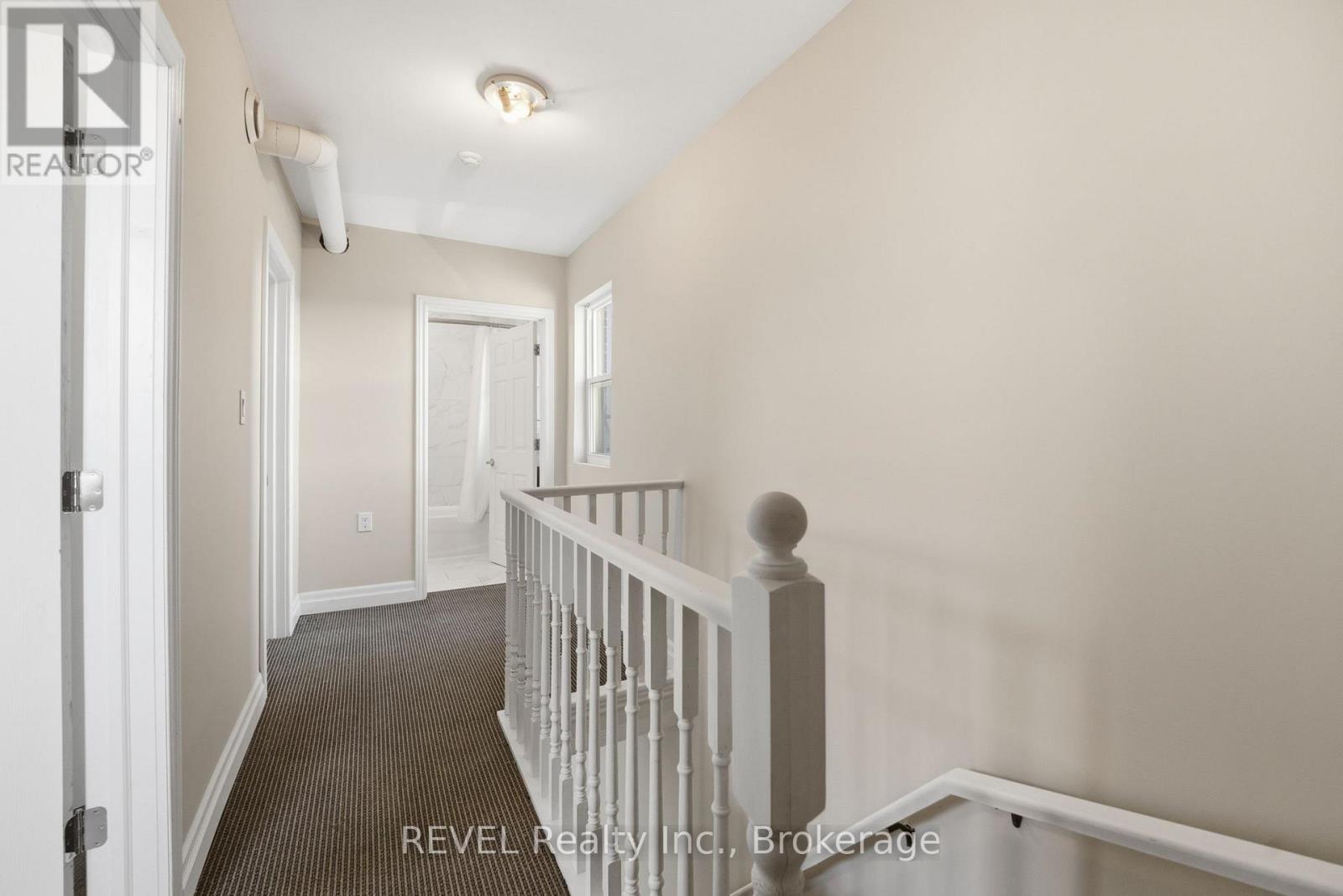 7 - 18 Clairmont Street, Thorold (Thorold Downtown), ON