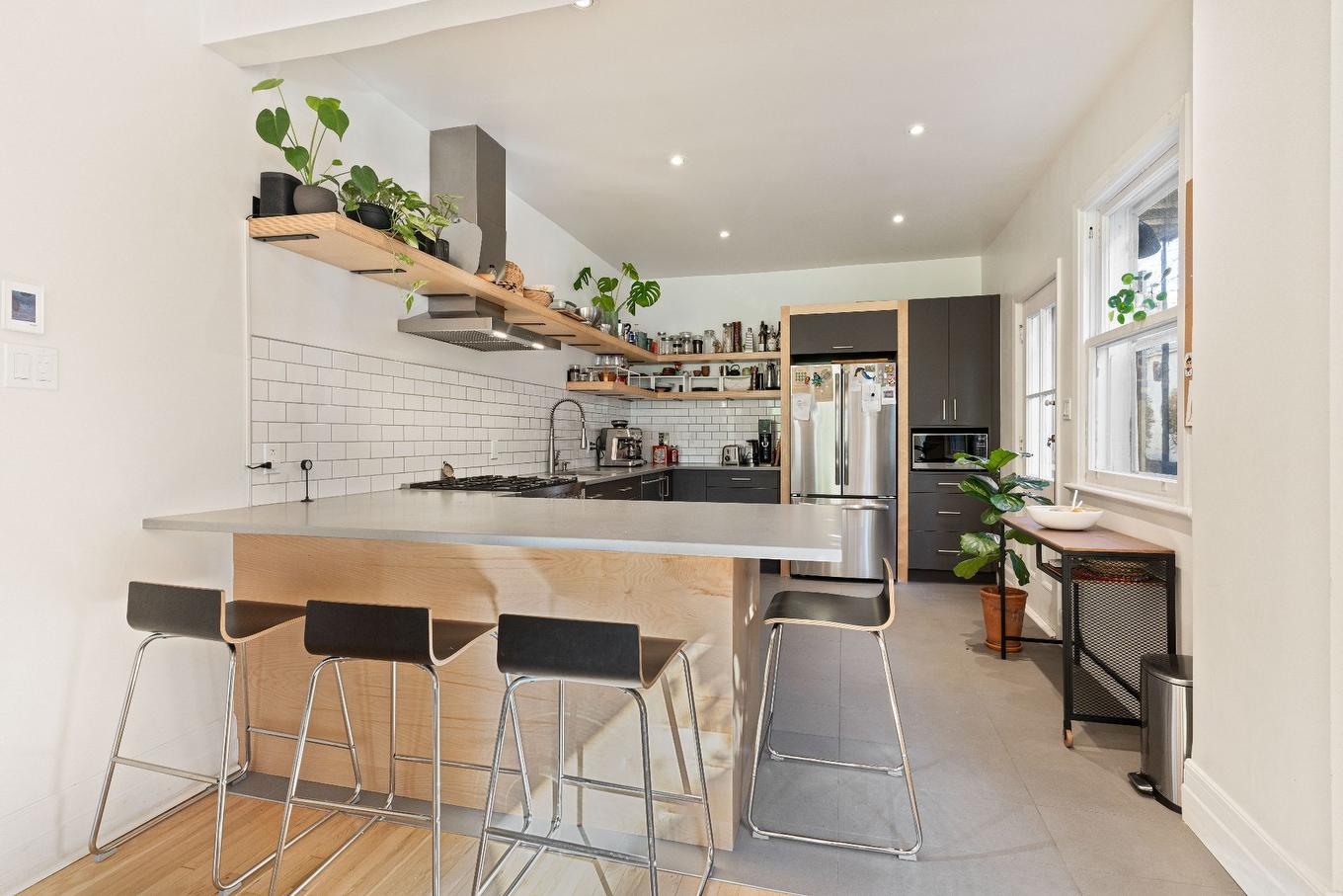 Cuisine - 4379 Av. Coolbrook, Montréal (Côte-Des-Neiges/Notre-Dame-De-Grâce), QC - Indoor