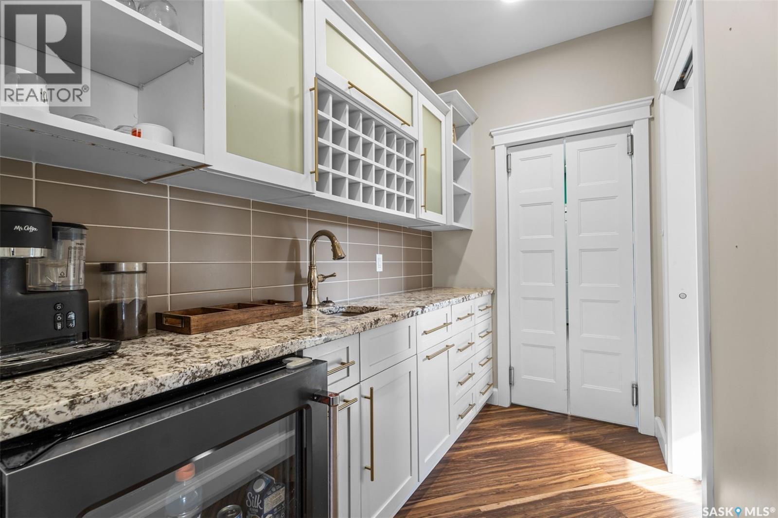 Kamsack Luxe Estate, Cote Rm No. 271, SK - Indoor Photo Showing Kitchen