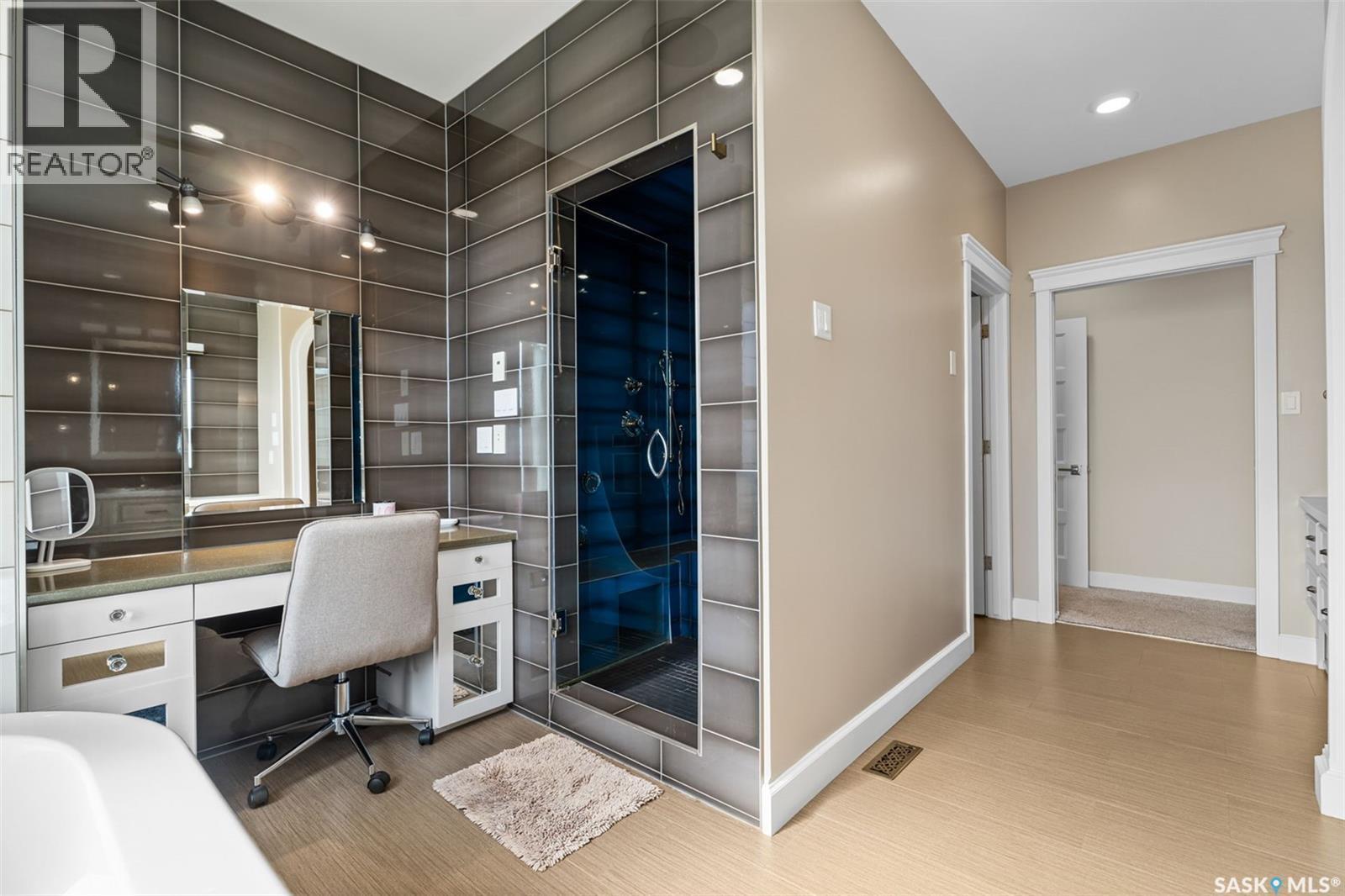 Kamsack Luxe Estate, Cote Rm No. 271, SK - Indoor