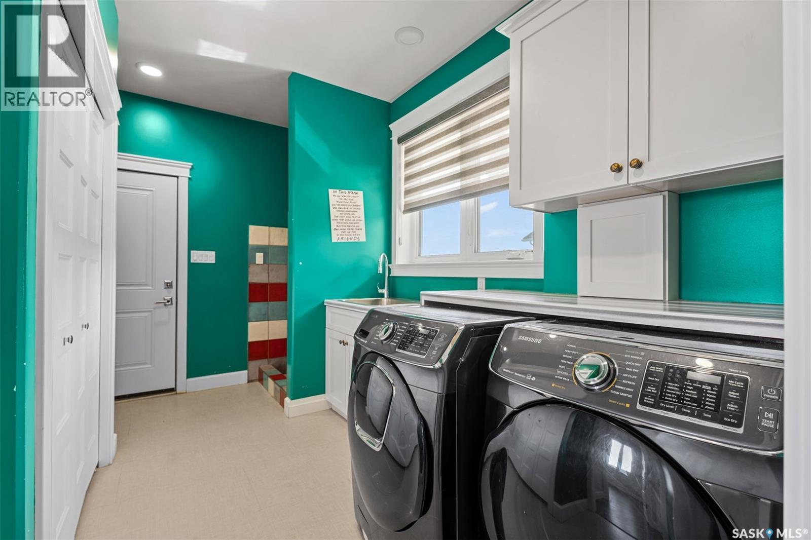 Kamsack Luxe Estate, Cote Rm No. 271, SK - Indoor Photo Showing Laundry Room