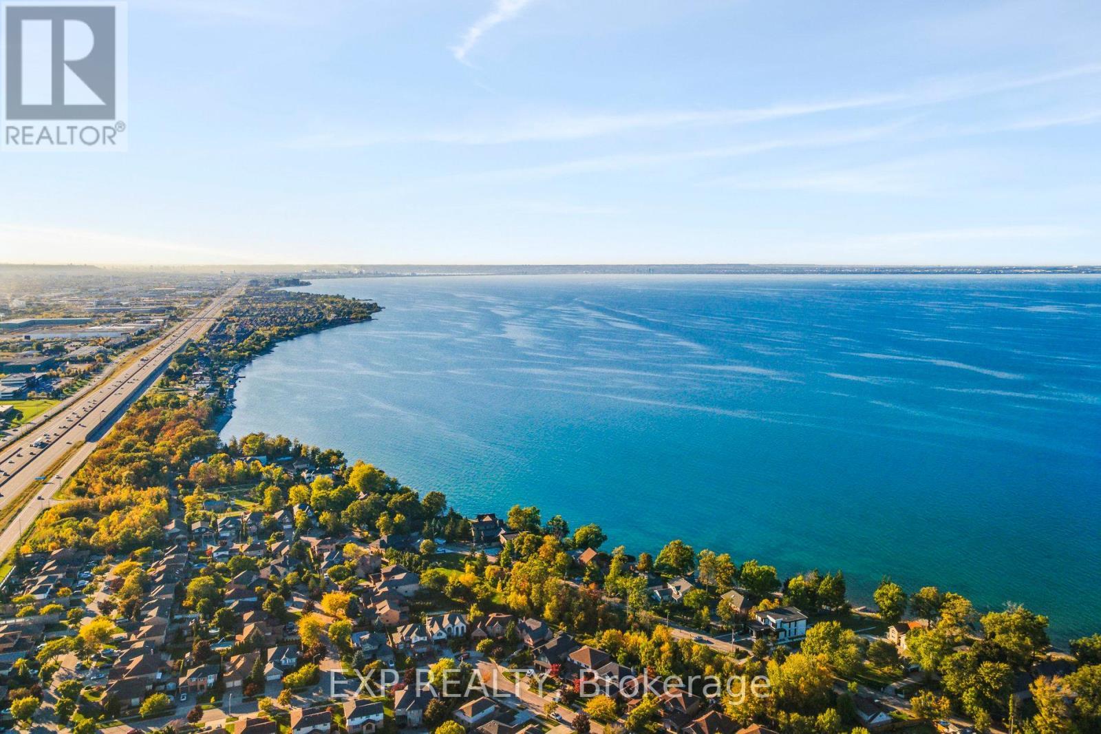 27 Pettit Street, Hamilton, ON - Outdoor With View