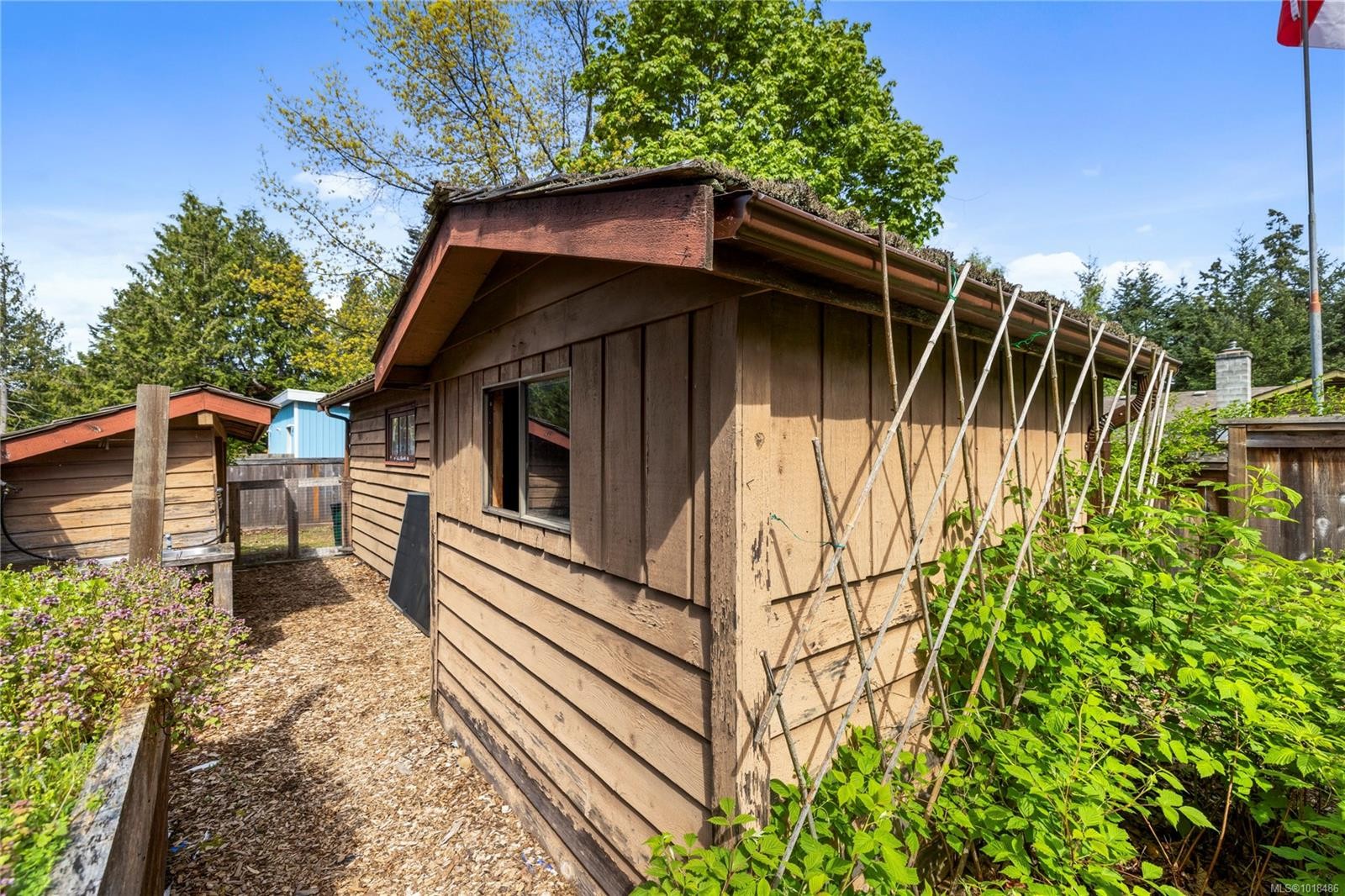 496 Crescent Rd West, Qualicum Beach, BC