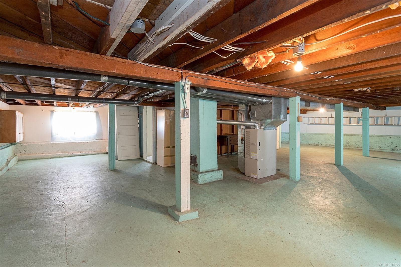 2321 Shakespeare St, Victoria, BC