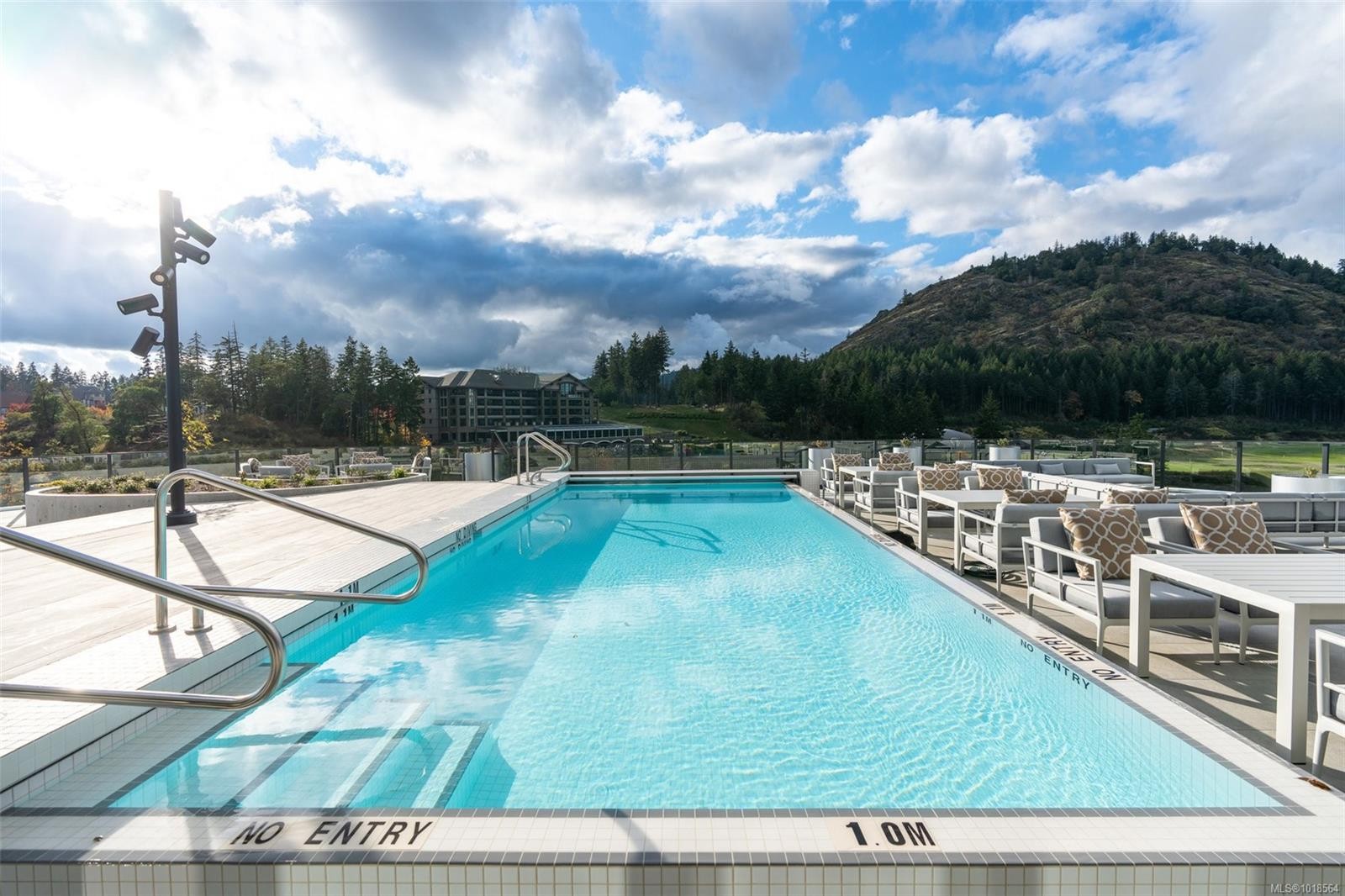 1118-2000 Hannington Rd, Langford, BC - Outdoor With In Ground Pool