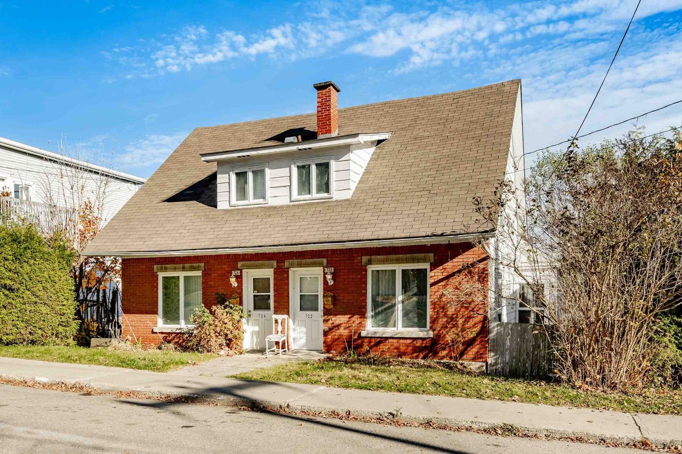 Façade - 722 - 724 Rue Victoria, Sherbrooke (Les Nations), QC - Outdoor