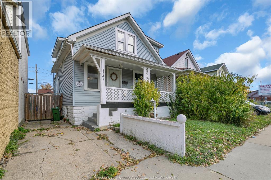 1342 Drouillard, Windsor, ON - Outdoor With Deck Patio Veranda