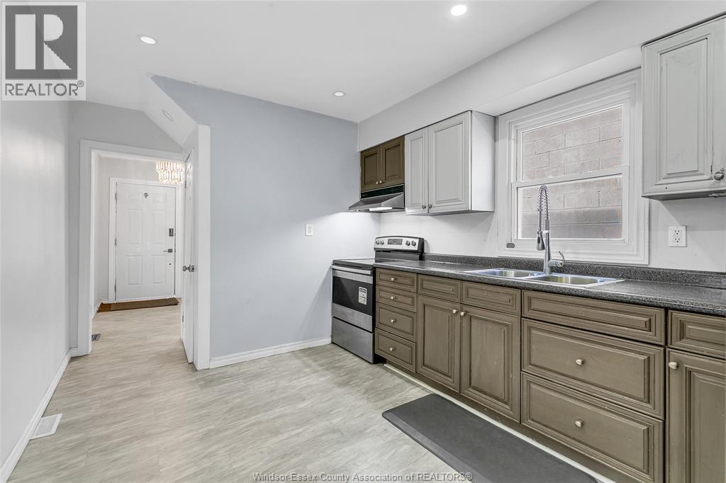 1342 Drouillard, Windsor, ON - Indoor Photo Showing Kitchen With Double Sink