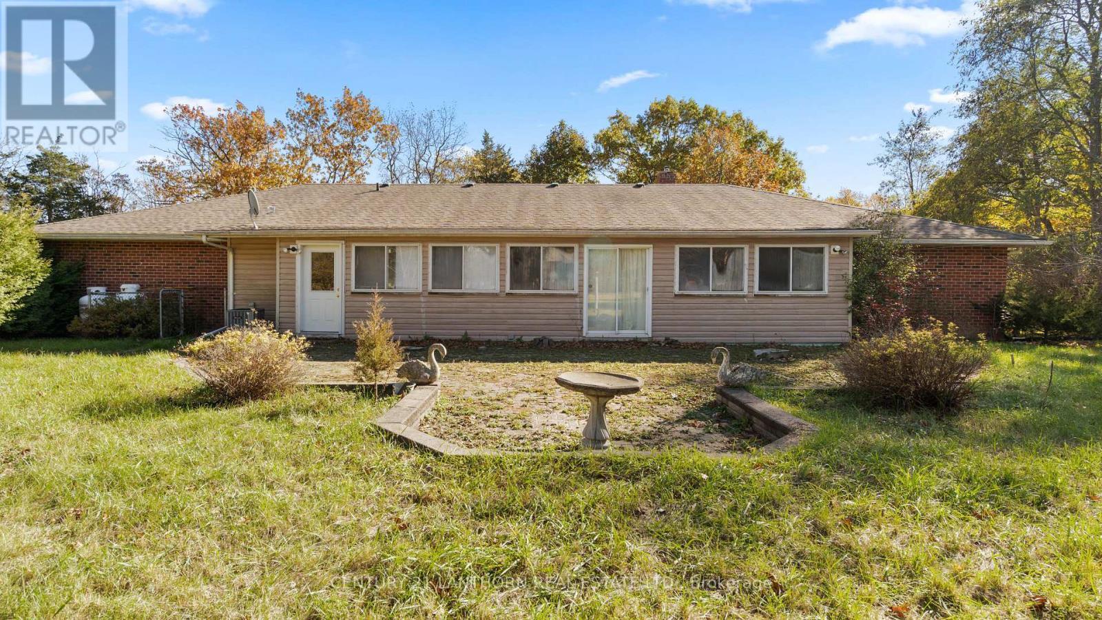 5073 Highway 62 Highway S, Prince Edward County (Ameliasburg Ward), ON - Outdoor