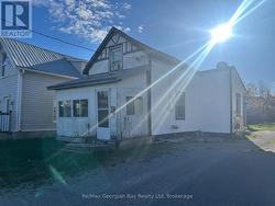 111 ANDREW STREET S Orillia, ON L3V 5J3