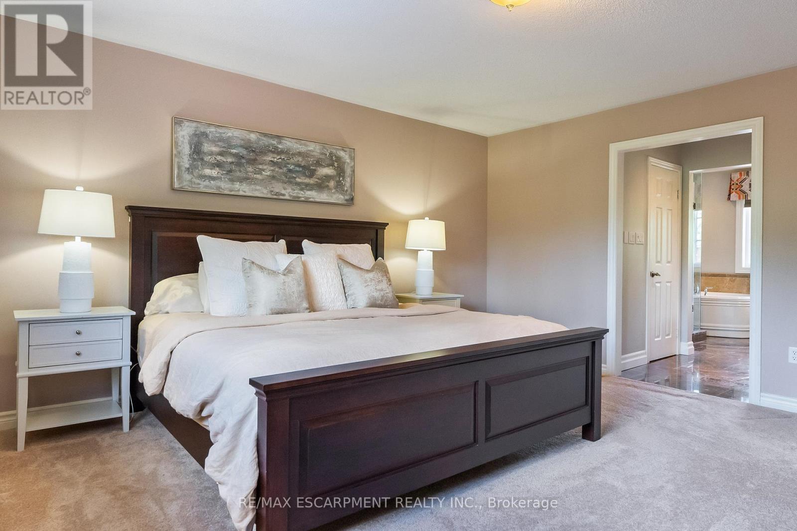 2421 Susquehanna Court, Oakville, ON - Indoor Photo Showing Bedroom
