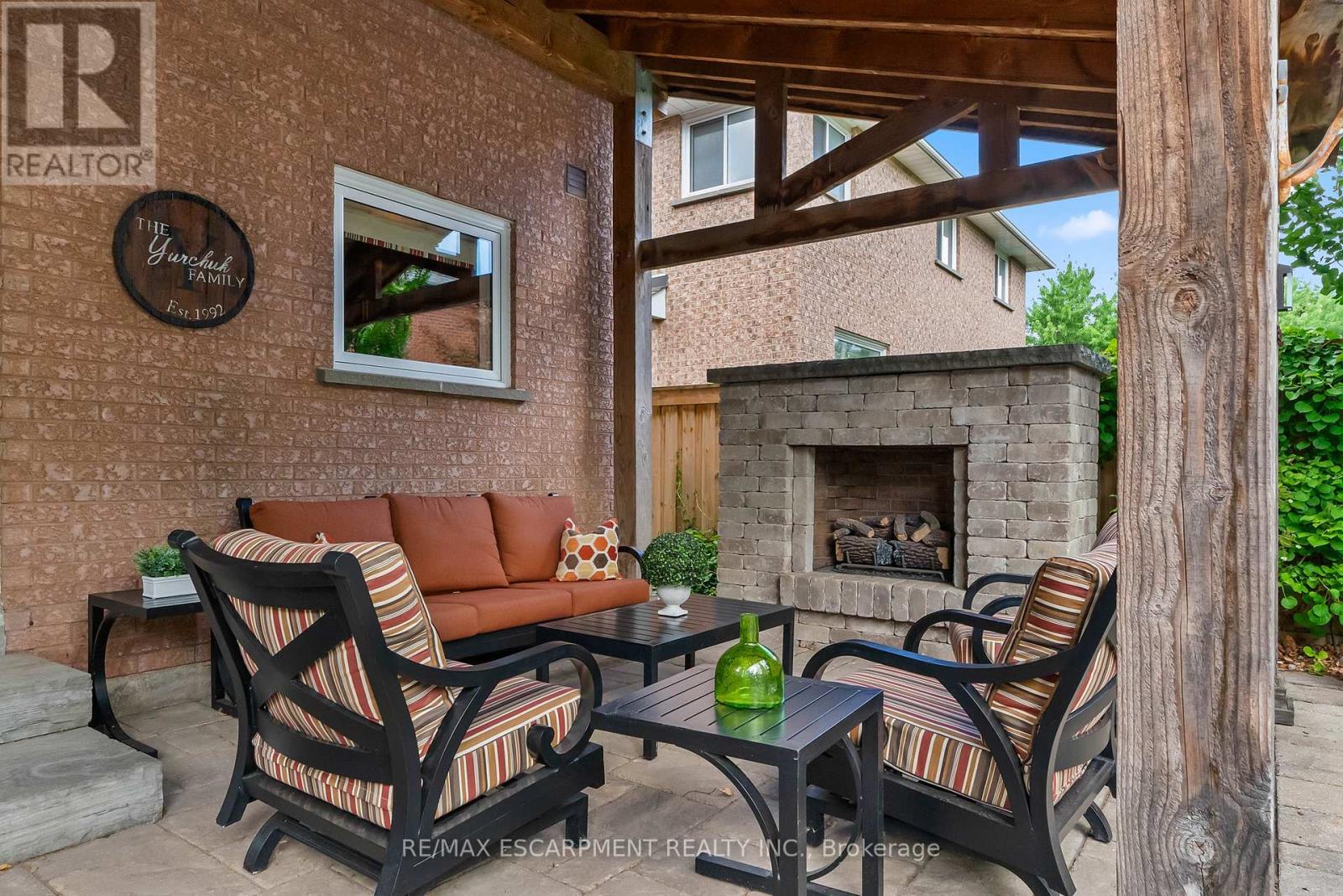 2421 Susquehanna Court, Oakville, ON - Outdoor With Deck Patio Veranda With Exterior