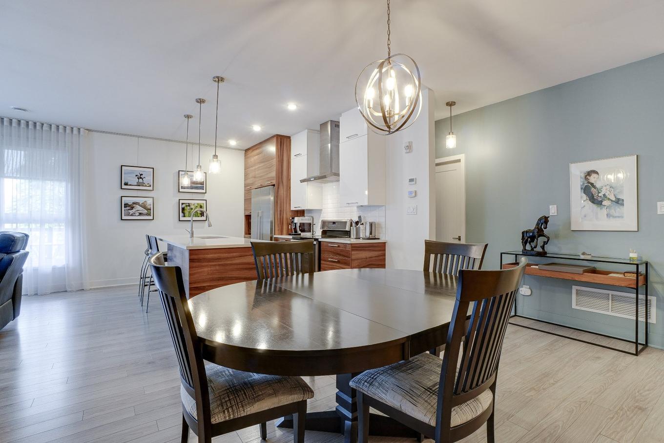 Salle à manger - 101-1195 Rue Marie-Gérin-Lajoie, Terrebonne (Terrebonne), QC - Indoor Photo Showing Dining Room