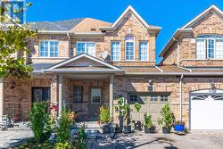 85 RONAN CRESCENT Vaughan, ON L4H 2J6