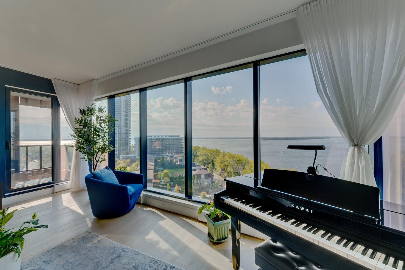 Salon - 1109-200 Rue André-Prévost, Montréal (Verdun/Île-Des-Soeurs), QC - Indoor Photo Showing Other Room