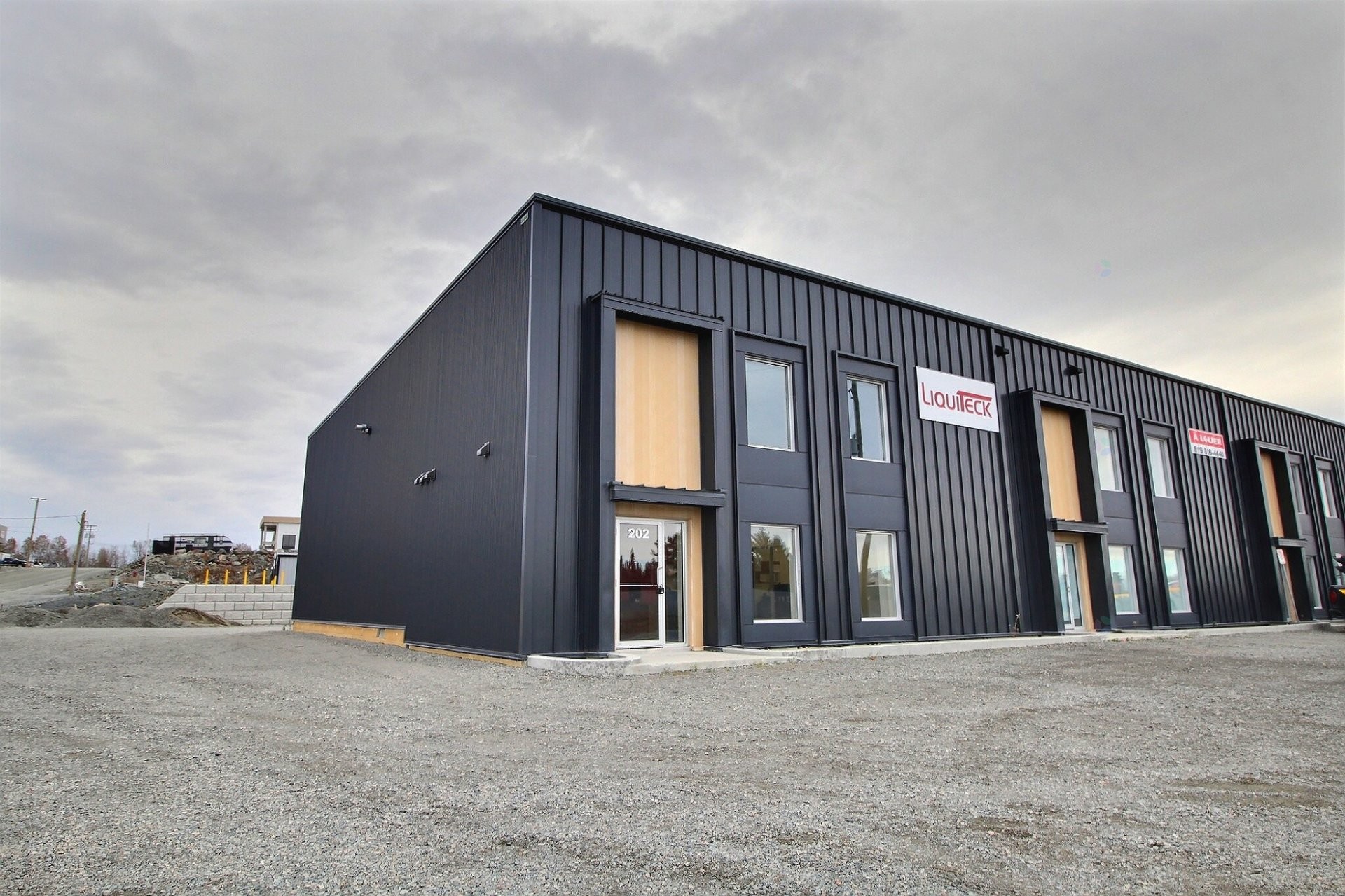 Façade - 202 Rue Georges-Dumont, Val-D'Or, QC - Outdoor