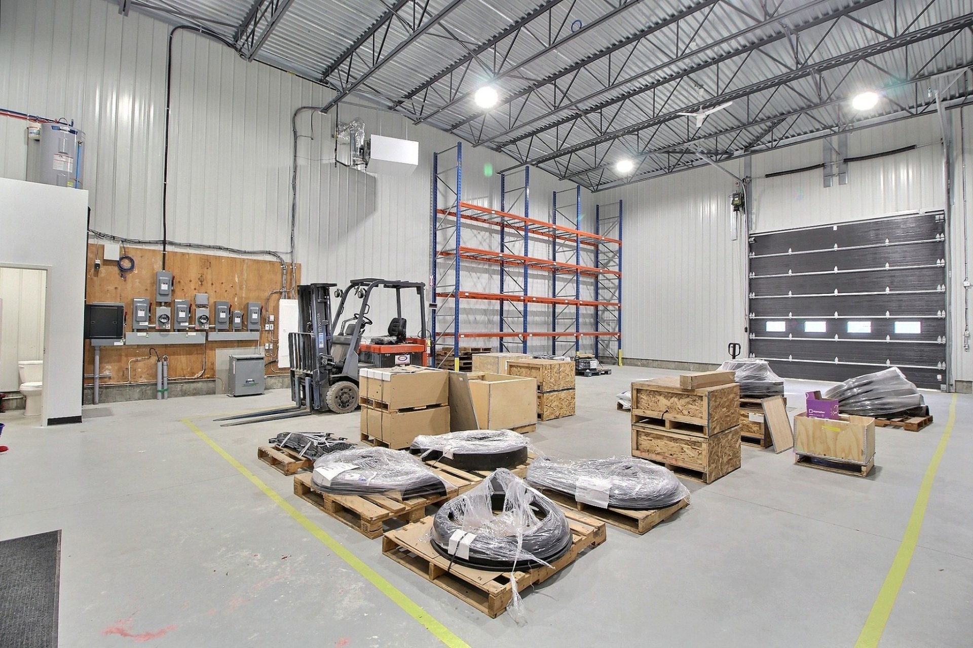 Garage - 202 Rue Georges-Dumont, Val-D'Or, QC - Indoor