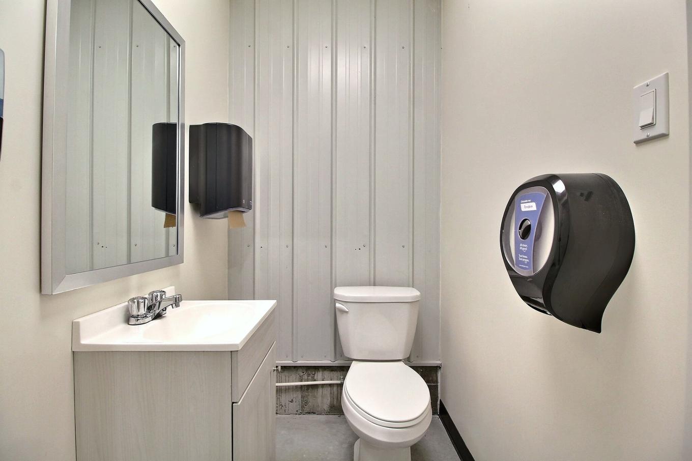 Salle d'eau - 202 Rue Georges-Dumont, Val-D'Or, QC