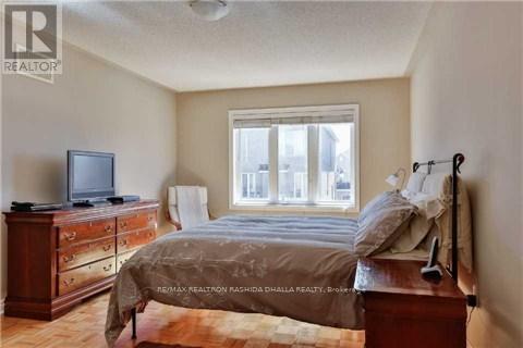 166 Chayna Crescent, Vaughan, ON - Indoor Photo Showing Bedroom