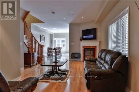 166 Chayna Crescent, Vaughan, ON - Indoor Photo Showing Living Room With Fireplace