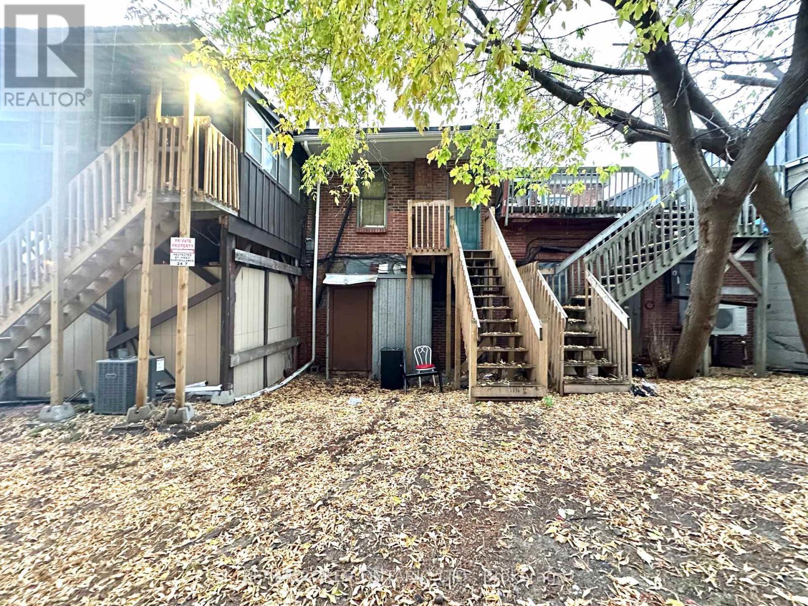 Apartment 2 entrance - 43 Beckwith Street, Smiths Falls, ON